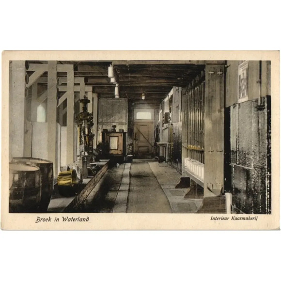 Broek in Waterland Interieur Kaasmakerij North Holland Netherlands Postcard - Picture 1 of 2